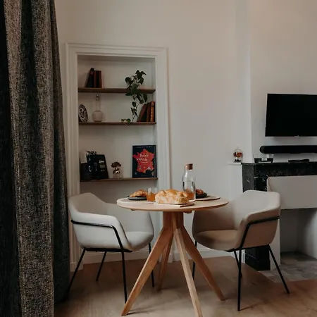 דירה Le Nid Du Chateau - Cocon Avec Bagagerie *