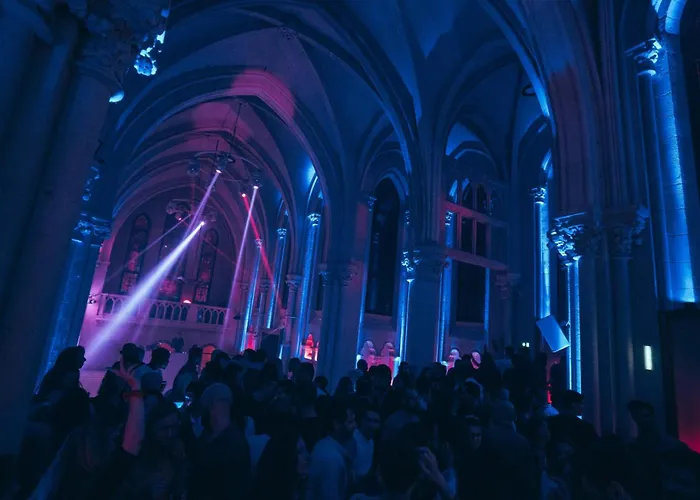 Le Nid Du Chateau - Cocon Avec Bagagerie Angers